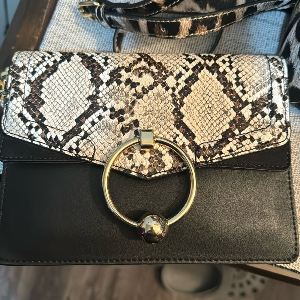 Cross body